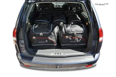 Obrázek produktu pro Sada cestovních tašek Opel Vectra C 2002-2009 (combi)