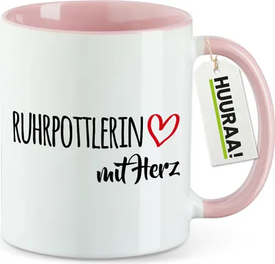 Produktbild von Huuraa Kaffeetasse Ruhrpottlerin mit Herz 330ml Rosa Keramik Kaffeebecher Geschenkidee