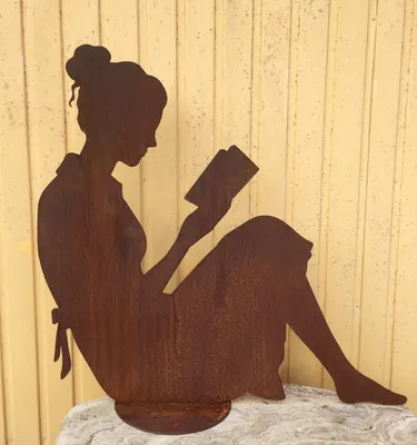 Produktbild von Frau liest Buch 59x64cm Lesende Rost Edelrost Metall Rostfigur + Original Pflegeanleitung
