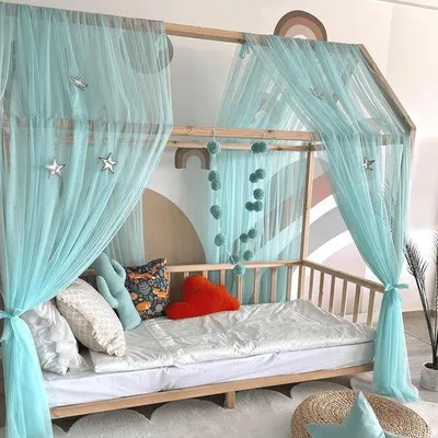 Productafbeelding van Famanu hemelbed met pompons en decoratieset voor de kinderkamer - Mintgroen