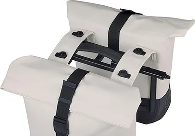 Image de Sacoche de vélo BASIL "Cove MIK", blanc