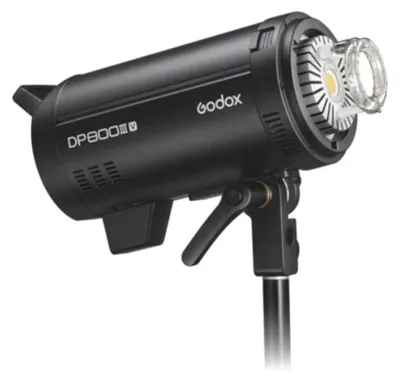 Obrázok produktu pre Sériu štúdiových bleskov Godox DPIII s LED modelovacím svetlom - GO-DP800IIIV