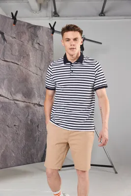 Produktbild von Front Row Gestreiftes Jersey-Polohemd