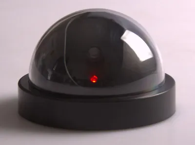 Image de Caméra de sécurité factice avec LED rouge Caméra factice sans câblage