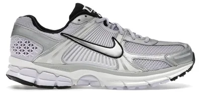Produktbild von Nike Zoom Vomero 5 Barely Grape Photon Dust Summit White Metallic Silver (Women's) - EU 36.5