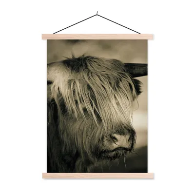 Produktbild von MuchoWow® Textilposter Schottischer Highlander - Tiere - Haare 60x80 cm mit holzfarbenen Rahmen - Wandbild