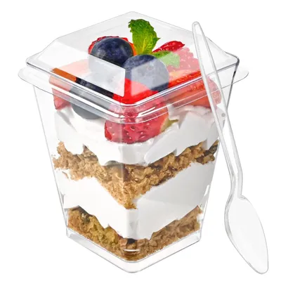 Produktbild von 50 Pcs Kunststoff Dessertbecher, 150Ml Desserttassen Eckig Mit Deckel Und Löffel