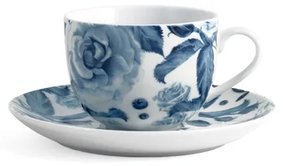 Produktbild von H&H – 6er-Set Porzellantassen mit Untertasse in Blaurose-Optik, CC220