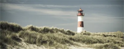 Produktbild von Wallario Poster - Leuchtturm auf der Düne am Strand, Kunstdruck Größe: 80 x 200 cm