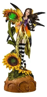 Fee Figur mit Licht, Kunstharz, handbemalt, 8x10x23 cm