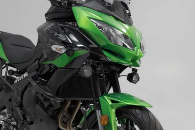 Produktbild von Scheinwerferhalterung SW-MOTECH schwarz für Kawasaki Versys 650 Bj. 2015