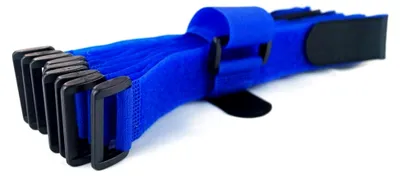 Produktbild von 10 Stück Klettkabelbinder 30 cm mit blauer Kunststofföse
