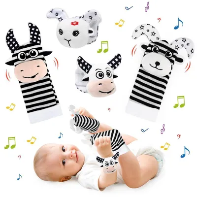 Produktbild von Rasselsocken und Handgelenk-Rasseln Baby Spielzeug Set 4 Stück 0-12 Monate Baumwolle