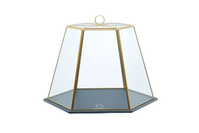 Produktbild von Artesà Geometrische Tortenglocke aus Glas, Käseglocke mit Deckel, Servierbrett aus Schiefer, 31 x 27,5 x 25cm, Messing-Effekt, Klar