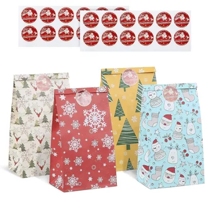 Produktbild von Geschenktüten Weihnachten 24 Stück Papier mit Aufklebern für Adventskalender & Geschenke 21 x 11,5 x 8 cm