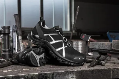 Zdjęcie produktu dla Haix® BLACK EAGLE Safety 41 low/black-silver UK 3.0-15.0 / EU 35-51 Art. 610003, Größe:UK 13.5 / EU 49