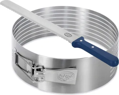 Produktbild von Dr. Oetker Tortenboden-Schneidhilfe Ø26-28 Set, inklusive Konditor-/Glasurmesser, zum leichten Schneiden von Tortenböden, gleichmäßige Tortenböden durch Führungsschienen, (Farbe: silber)