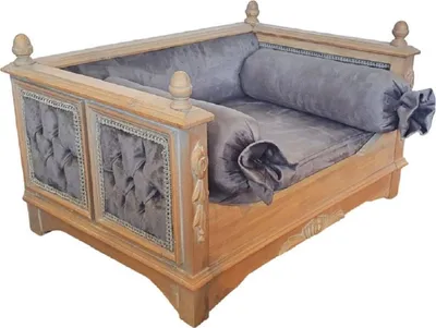 Produktbild von Casa Padrino Barock Hundebett Grau / Naturfarben - Prunkvolles Antik Stil Hundebett - Handgefertigte Hunde Möbel im Barockstil - Antik Stil Tiermöbel - Barock Tiermöbel
