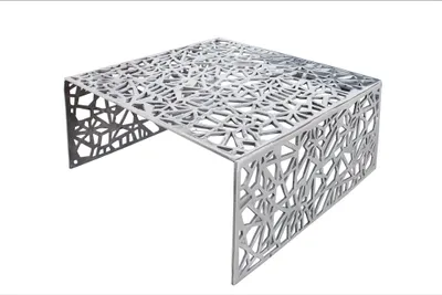 Produktbild von Stylischer Couchtisch ABSTRACT 60 cm Alu silber im Triangle Design Tisch Aluminium Wohnzimmertisch