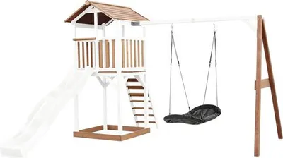 Produktbild von AXI Beach Tower Spielturm aus Holz in Braun & Weiß | Spielhaus für Kinder mit weißer Rutsche, Nestschaukel und Sandkasten | Stelzenhaus für den Garten