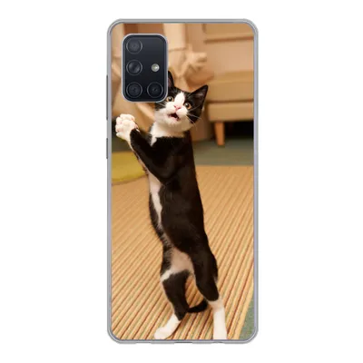 Produktbild von MuchoWow® Handyhülle Schutzhülle Hülle für Samsung Galaxy A51 Katze - Wohnzimmer - Schwarz Silikon Softcase Handy Hülle - Schutzabdeckung