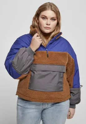Zdjęcie produktu dla Damska kurtka wiatrówka Urban Classics Ladies Sherpa 3-Tone Pull Over Jacket w kolorze toffee/niebiesko-fioletowym – XS