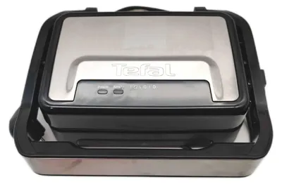 Produktbild von Tefal Inicio Compact , Paninitoaster & Grill, Antihaftbeschichtete Grillplatten, GC270D, Schwarz, Edelstahl, Rechteckig, Feuerrost, 230 x 145 mm, 1 Zone(n), Scharnier