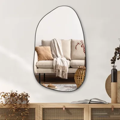 Image de Miroir mural asymétrique au design moderne en noir