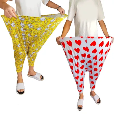 Imagen del producto de Omgoods - Juego de lanzamiento con pantalones extra grandes - 2 unidades - Incluye 6 pelotas saltarinas - Con bomba para inflar - Plegable - Ideal para juegos al aire libre - Juego para exteriores