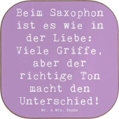 Produktbild von Mr. & Mrs. Panda Holzuntersetzer Spruch Saxophon Liebe - Lavendeltraum - Geschenk, Untersetzer für Gläser, Musik, Musikinstrument, Flaschenuntersetzer, Coaster, Töne