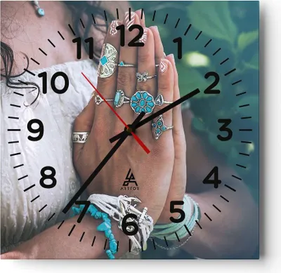 Produktbild von Wanduhr - Quadrat - Glasuhr - Hände Schmuck Boho - 30x30cm - Schleichendes Uhrwerk - Lautlos - zum Aufhängen bereit - Dekoration Modern - Wanddekoration aus Glas - C4AC30x30-4412