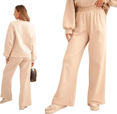 Immagine prodotto di Set beige da donna composto da felpa e pantaloni in cotone