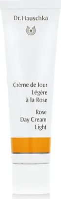 Zdjęcie produktu dla Rose Day Cream Light lekki krem na dzień z wyciągiem róży do skóry wrażliwej 30ml