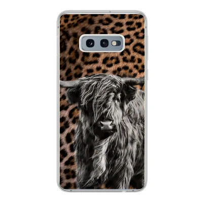 Produktbild von MuchoWow® Handyhülle Schutzhülle Hülle für Samsung Galaxy S10e Schottischer Highlander - Pantherdruck - Schwarz - Weiß Silikon Softcase Handy Hülle - Handy