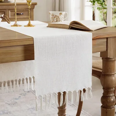 Produktbild von Beiger Tischläufer aus Baumwolle und Leinen im Boho-Stil für den Außenbereich | 33 x 180 cm, waschbar, mit Quasten, für Geburtstage, Hochzeiten, Festessen und den täglichen Gebrauch