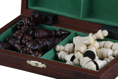 Produktbild von Holzschulschach Mini - braun