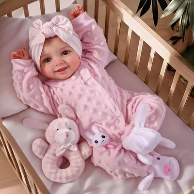 Obrázok produktu pre Bábika Reborn – Realistická bábika – Na hranie a fantáziu – Mäkké látkové telo – 43 cm – Ružová
