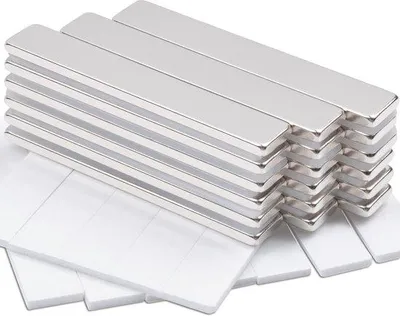 Produktbild von Starke Rechteckmagnete 60x10x3mm Selbstklebend Neodymium