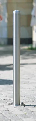 Produktbild von Sperrpfosten Edelstahl D 76 mm, mit Bodenh.