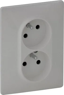 Image de Legrand VALENA LIFE 2X2P+T prise aluminium avec protection enfant
