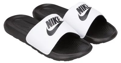 Produktbild von Nike - Herren Badesandale "Victori One" PP3728 (45,5 EU) (Schwarz/Weiß)