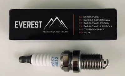 Produktbild von Świeca Zapłonowa Everest 11-06032 Traktory