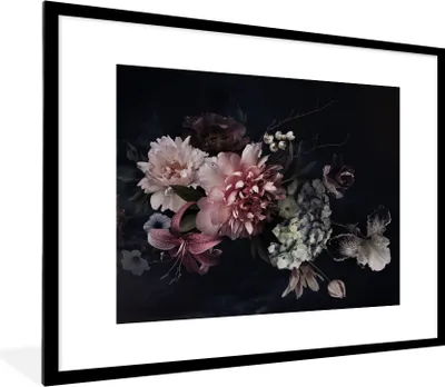 Produktbild von MuchoWow® Gerahmtes Poster Blumen - Vintage - Pastell - Rosa - Weiß 80x60 cm - Poster mit Schwarzem Bilderrahmen Wandposter Rahmen Foto Bilder - Schlafzimmer-Dekorationen - Fotoposter