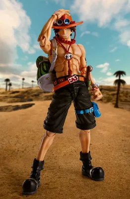 Immagine prodotto di One Piece S.H. Figuarts Actionfigur Portgas D Ace -Fire Fist- 15 cm