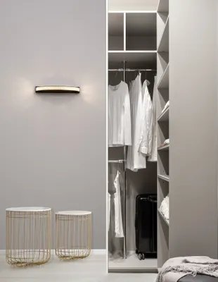 Produktbild von Nova Luce GRANIA LED Wandleuchte Schwarz 6,5W Warmweiss 35x15x4,5cm 9818513