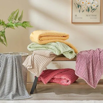 Produktbild von Ibenzoa® Doppellagige, doppelseitige Fleece-Decke aus Polyester – weich & warm, mit Einsteckrand, Kuscheldecke für Sofa, Einzelbett & Wohnzimmer