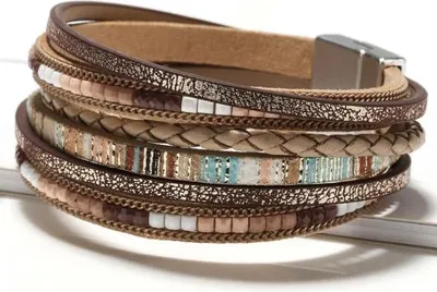 Produktbild von Ethno-Lederarmband für Damen mit braunen Riemen