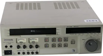 Produktbild von Panasonic AG-7350E - Professional broadcast SVHS videorecorder