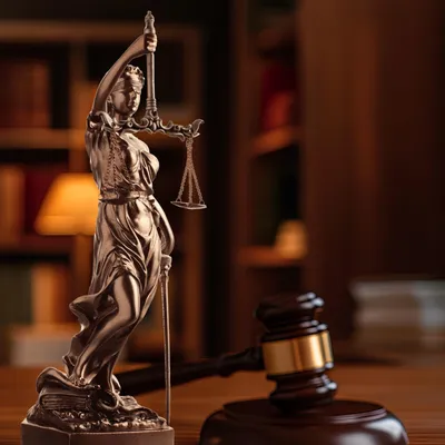 Immagine prodotto di Dea della giustizia "Justitia" TEMIDA 31 cm | Statua in bronzo con bilancia e spada | Simbolo di giustizia ed equità | Regalo per l'avvocato TEM-01