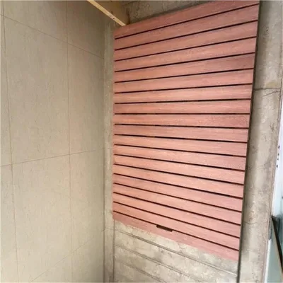 Obrázok produktu pre Protisklzová drevená podložka pod sprchu do kúpeľne